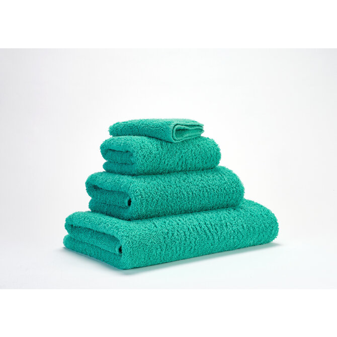 Abyss & Habidecor Super Pile Handdoek 60x110 302 lagoon Abyss & Habidecor Super Pile Handdoek 60x110 302 lagoon