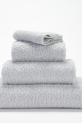 Abyss & Habidecor Super Pile Handdoek 55x100 930 perle
