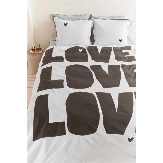 VTwonen dekbedovertrek Bold Love  Naturel 140x200/220 cm VTwonen dekbedovertrek Bold Love  Naturel 140x200/220 cm