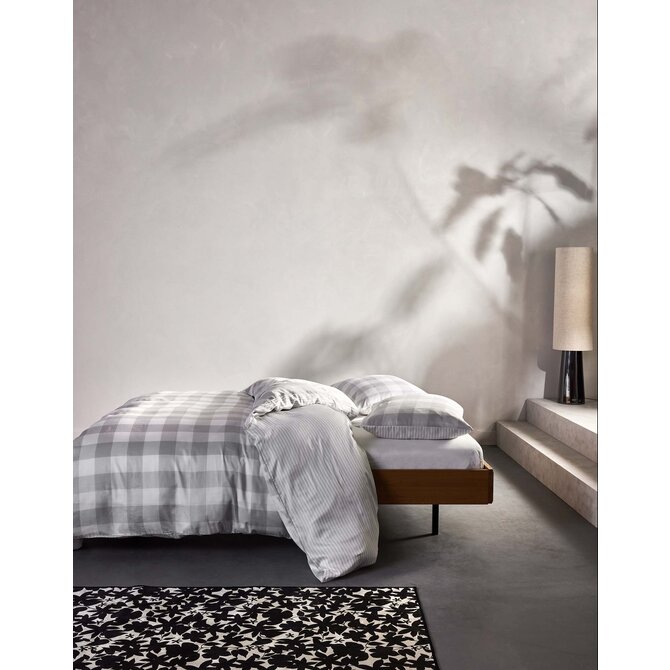 Essenza Chess Kussensloop Grey 60x70 Essenza Chess Kussensloop Grey 60x70