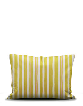 Covers & Co Petite berry Kussensloop Lemon yellow 60x70