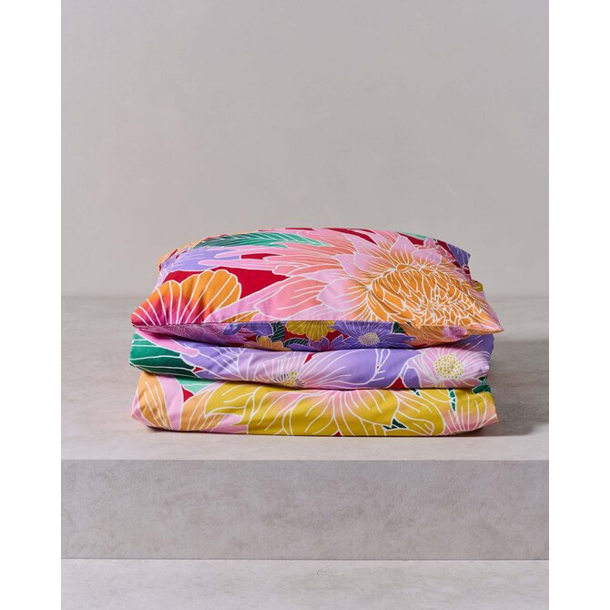 Covers & Co Flower fling Dekbedovertrek Happy red 240x200/220