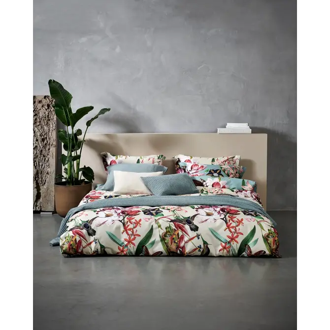 Vandyck Flower Mix creamtan Kussensloop (60x70) Vandyck Flower Mix creamtan Kussensloop (60x70)