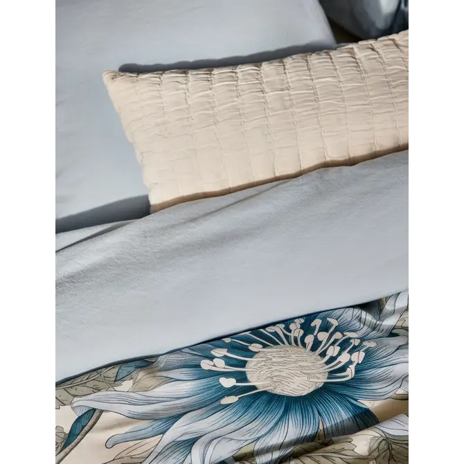 Vandyck Blue Wander pearlblue Kussensloop (60x70) Vandyck Blue Wander pearlblue Kussensloop (60x70)