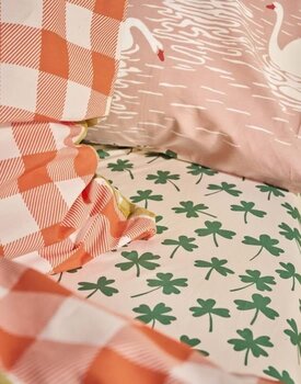 Covers & Co Clover Lover Fitted sheet Sand 90x200