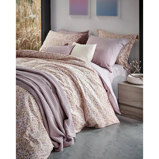Vandyck Dekbedovertrek Claire multi Lits-jumeaux (240x200/220 ) Vandyck Dekbedovertrek Claire multi Lits-jumeaux (240x200/220 )