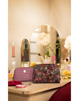 Pip Studio Coby Cosmetic Bag Triangle Medium Tutti i Fiori Pink 24/17x16.5x8cm