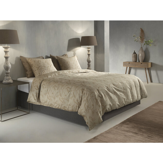 Zo! Home Fiori di Satinado Dekbedovertrek 200x200/220 Forest Sand Zo! Home Fiori di Satinado Dekbedovertrek 200x200/220 Forest Sand