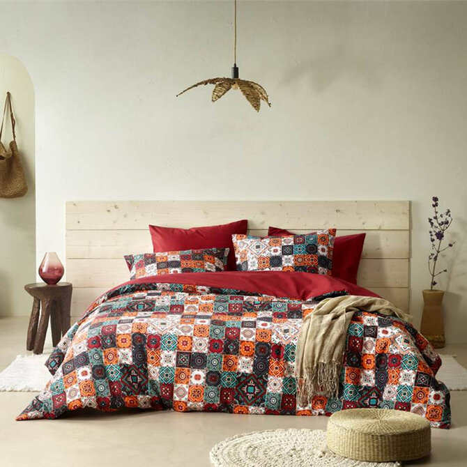 De Witte Lietear dekbedovertrek Ankara Red Dahlia 200x200/220 De Witte Lietear dekbedovertrek Ankara Red Dahlia 200x200/220