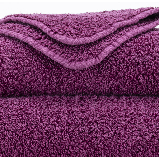 Abyss & Habidecor Super Pile Handdoek 60x110 514 baton rouge Abyss & Habidecor Super Pile Handdoek 60x110 514 baton rouge