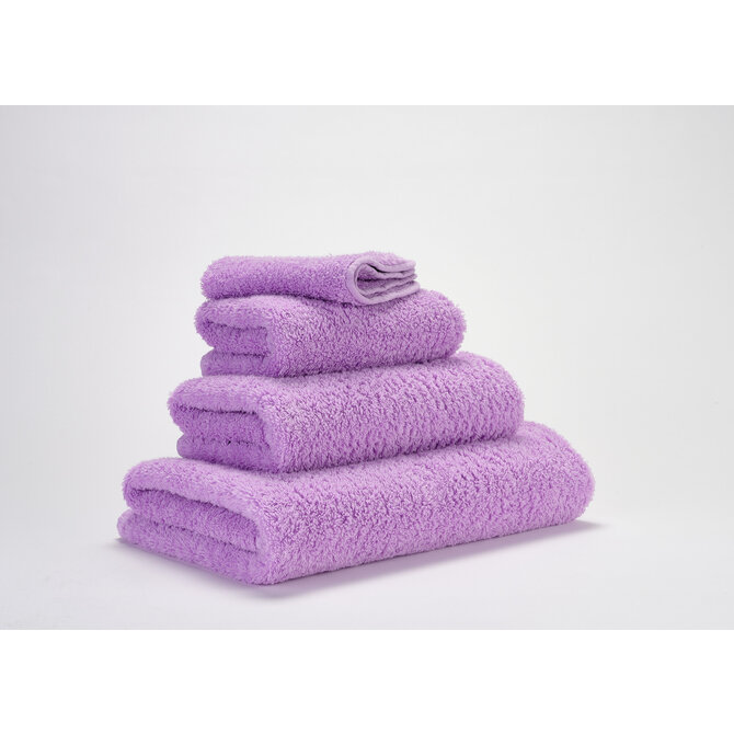 Abyss & Habidecor Super Pile Gastendoekje 30x50 430 lupin Abyss & Habidecor Super Pile Gastendoekje 30x50 430 lupin