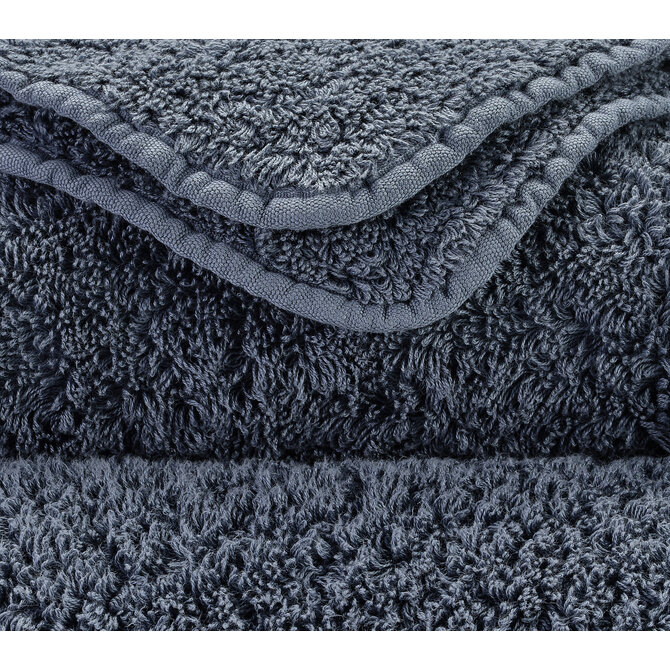 Abyss & Habidecor Super Pile Gastendoekje 40x75 307 denim Abyss & Habidecor Super Pile Gastendoekje 40x75 307 denim