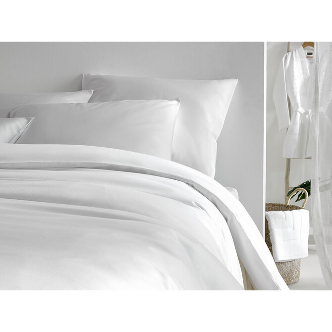 De Witte Lietear dekbedovertrek Olivia Wit 240x200/220 De Witte Lietear dekbedovertrek Olivia Wit 240x200/220