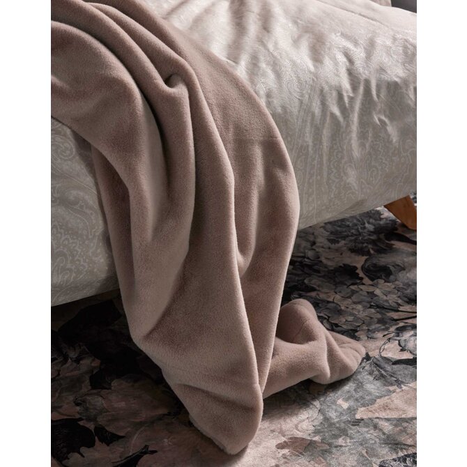 Essenza Fabrice Dekbedovertrek Ivory 260x200/220 Essenza Fabrice Dekbedovertrek Ivory 260x200/220