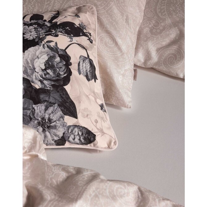 Essenza Fabrice Dekbedovertrek Ivory 260x200/220 Essenza Fabrice Dekbedovertrek Ivory 260x200/220