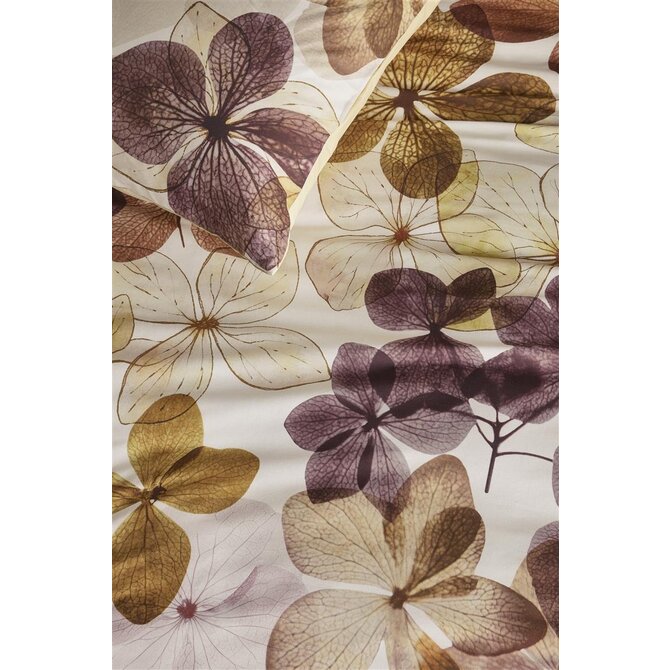 Beddinghouse Dekbedovertrek Cilla Multi 200x200/220 cm Beddinghouse Dekbedovertrek Cilla Multi 200x200/220 cm