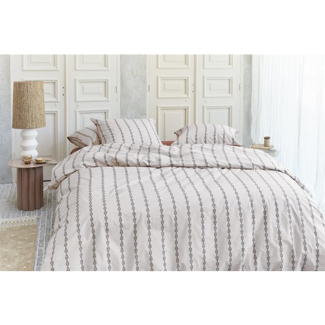 VTwonen dekbedovertrek Up Side Down - Zand 140x200/220 cm VTwonen dekbedovertrek Up Side Down - Zand 140x200/220 cm