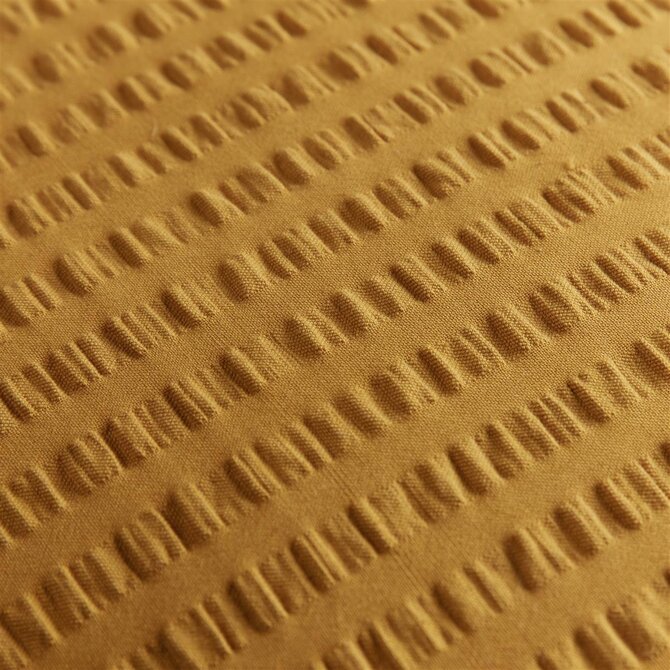 KAAT Sierkussen Cheer - Oker 45x45 cm KAAT Sierkussen Cheer - Oker 45x45 cm