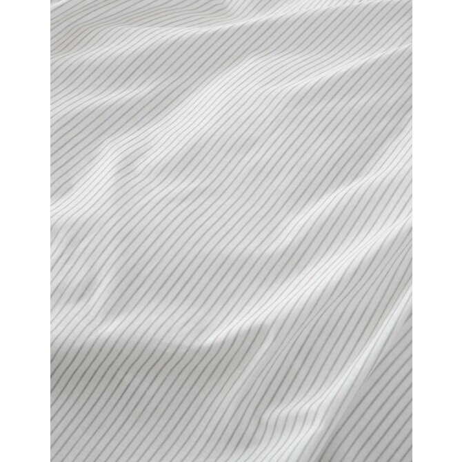 Marc O'Polo Classic Fine Stripe Dekbedovertrek 200x200/220 Grey mist Marc O'Polo Classic Fine Stripe Dekbedovertrek 200x200/220 Grey mist