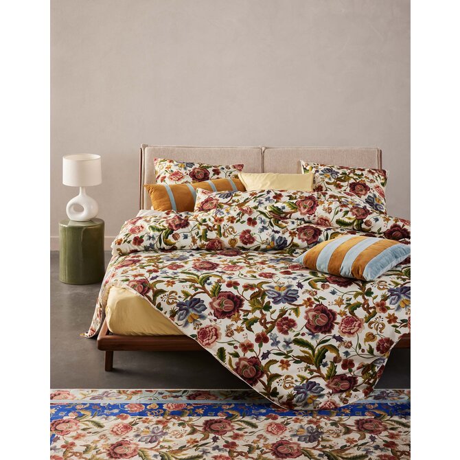 Essenza Roselina cushion 50x50 Vanilla Essenza Roselina cushion 50x50 Vanilla