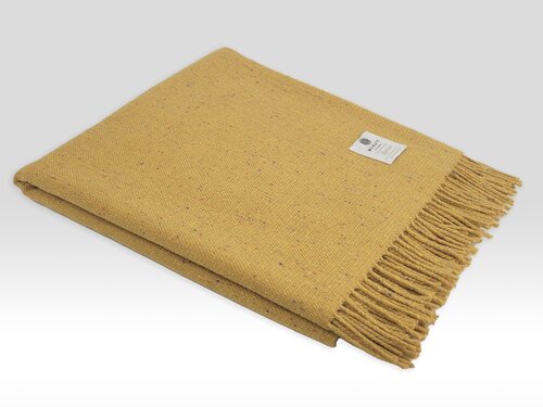 Mcnutt of Donegal McNutt of Donegal plaid Lambswool Tweed 230x145 Inishbofin
