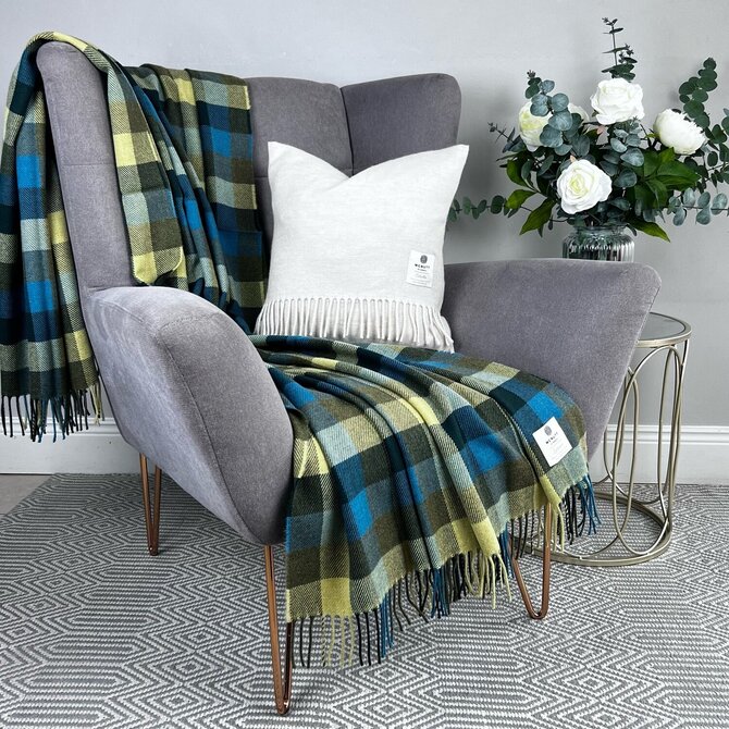 McNutt of Donegal plaid lambswool 140x200 Flair McNutt of Donegal plaid lambswool 140x200 Flair