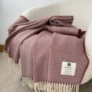 Mcnutt of Donegal McNutt of Donegal plaid lambswool 140x200 Tabasco