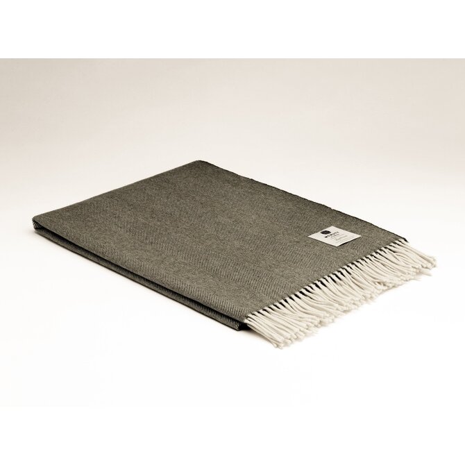 McNutt of Donegal plaid lambswool 140x200 Landscape McNutt of Donegal plaid lambswool 140x200 Landscape