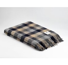 McNutt of Donegal  plaid pure wool Home 145x200 Mustard Navy block