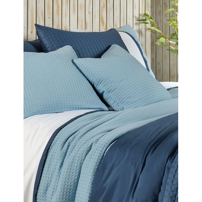 Dommelin  Dekbedovertrek Bari Percal 200TC Pastelblauw-Nachtblauw 260x200/220 cm