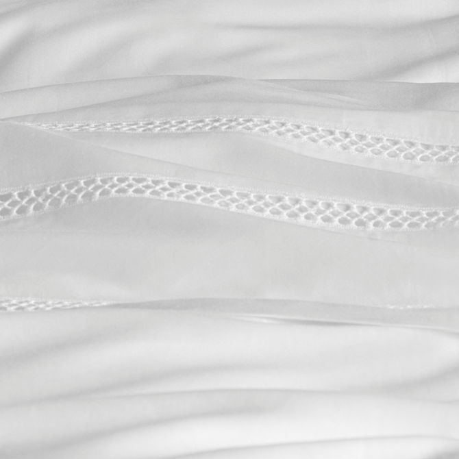 Dommelin Dekbedovertrek Favo Satijn 300TC Wit 140x200/220 cm