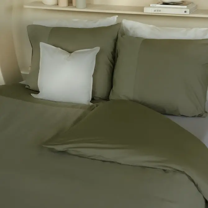 Dommelin Dekbedovertrek Liva Percal 200tc Olijf 140x200/220