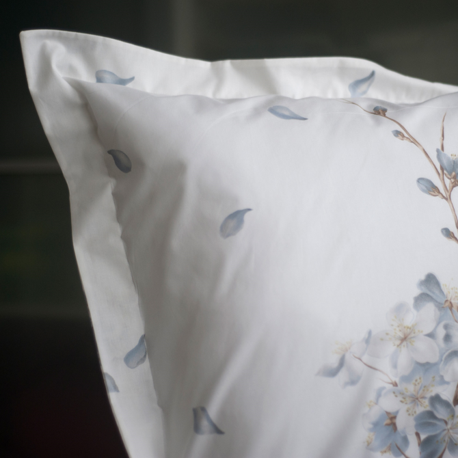 Dommelin Kussensloop Volant Flora Percal 200TC Blauw 60x70 cm