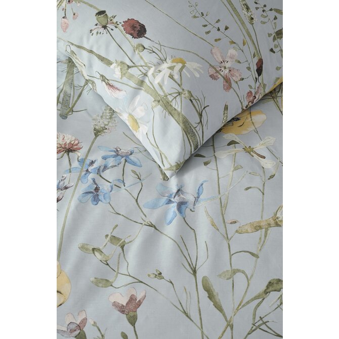 Ariadne at Home Bloom Dekbedovertrek Blauw 240x200/220 cm Ariadne at Home Bloom Dekbedovertrek Blauw 240x200/220 cm