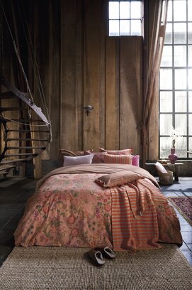Pip Studio Dekbedovertrek Coco Flower Koraal 140x200/220 cm