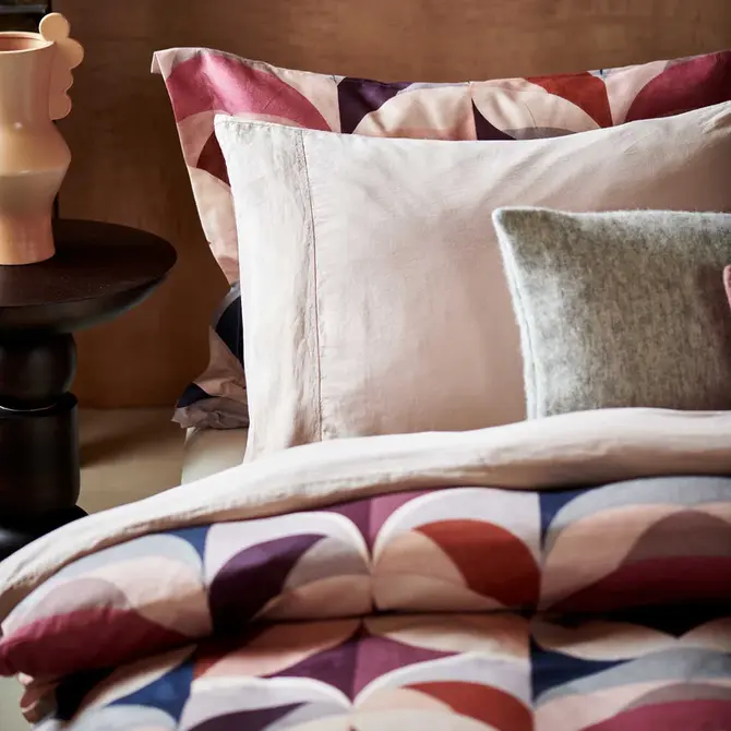 Vandyck Scarlet kussensloop 60x70 Multi