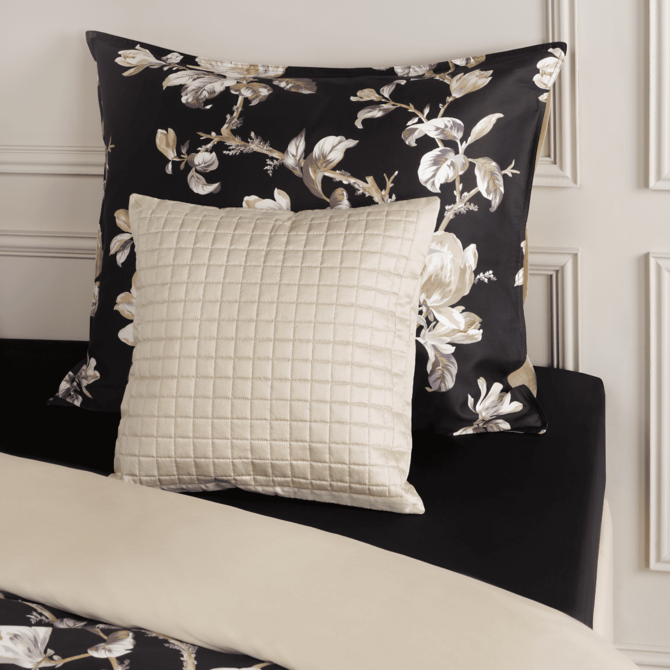 Dommelin Dekbedovertrek Magnolia Satijn 400tc Zwart 240x200/220 cm
