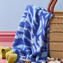 KAAT Amsterdam KAAT Amsterdam Strandlaken Zayda Blauw 100x180 cm