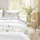 Marjolein Bastin Marjolein Bastin Dekbedovertrek Soft Bloom Multi 240x200/220 cm