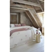 Pip Studio Dekbedovertrek  Mughal Flower Gebroken wit 200x200/220 cm