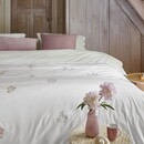 Pip Studio Pip Studio Dekbedovertrek  Mughal Flower Gebroken wit 140x200/220 cm