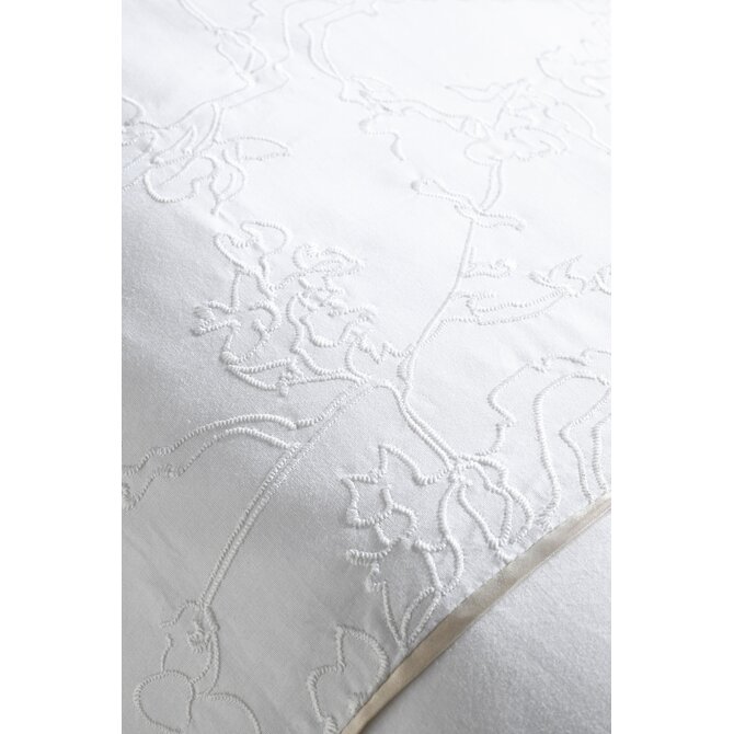 Beddinghouse x Van Gogh Museum Dekbedovertrek Broderie Fleurie Wit 200x200/220 cm