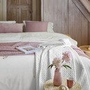 Pip Studio Pip Studio Yuna Cushion Roze 50x50 cm