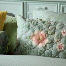 Pip Studio Pip Studio Everbloom Quilted Sierkussen Groen 45x70 cm