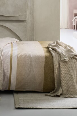 Beddinghouse Dekbedovertrek Mira Goud 260x200/220 cm