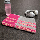 Cawö CAWÖ Fitness- & Gym-Handdoek Leo Stripe 6291 Fitnesstuch vibrant pink 50x130