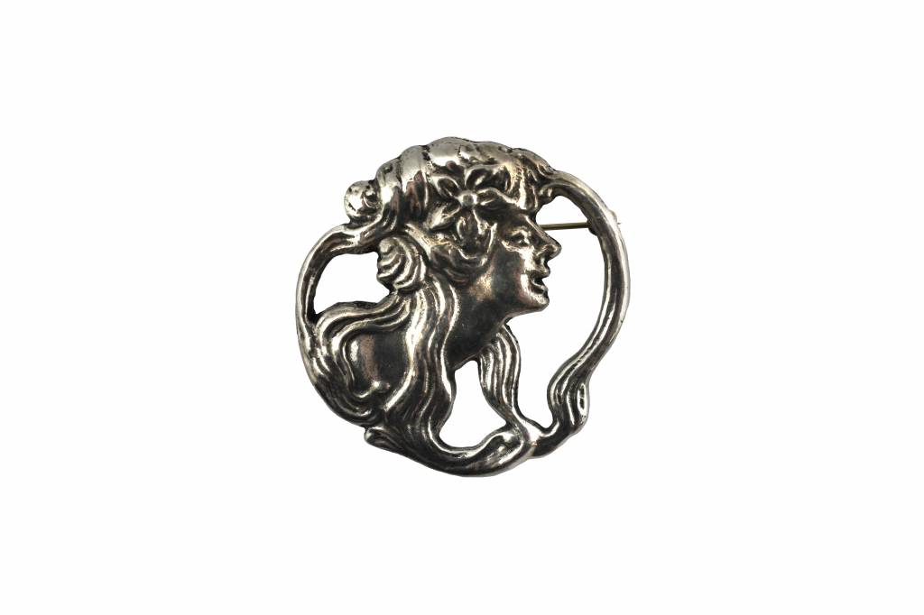 DTR Brooch Art Nouveau woman Mucha