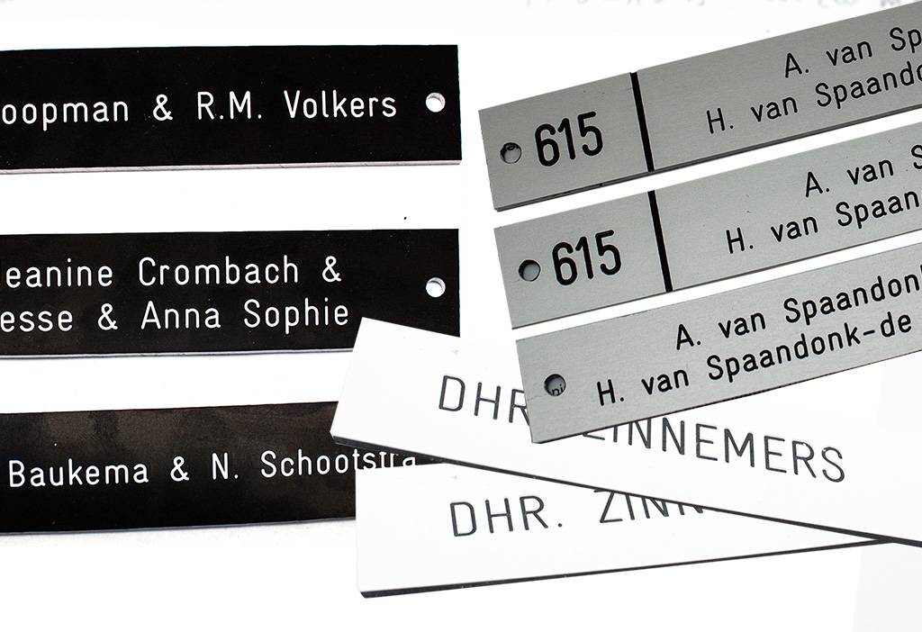 hourly rate placing nameplates / holders / signs