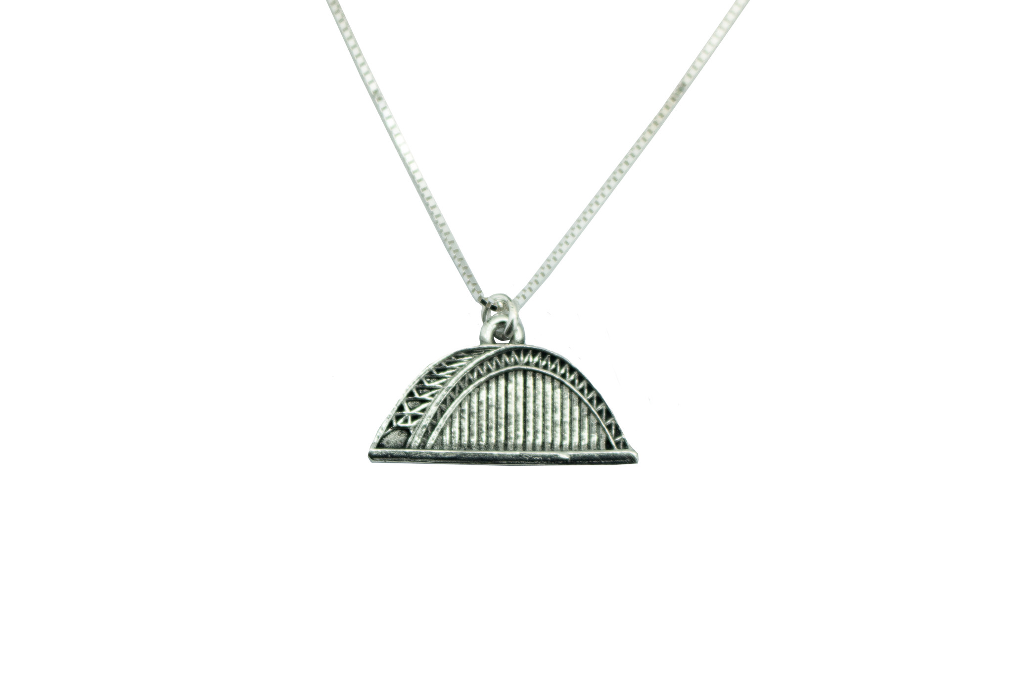 DTR Waalbrug pendant with necklace