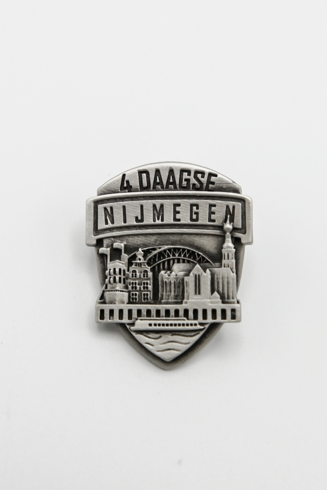 DTR Pin Nijmegen skyline